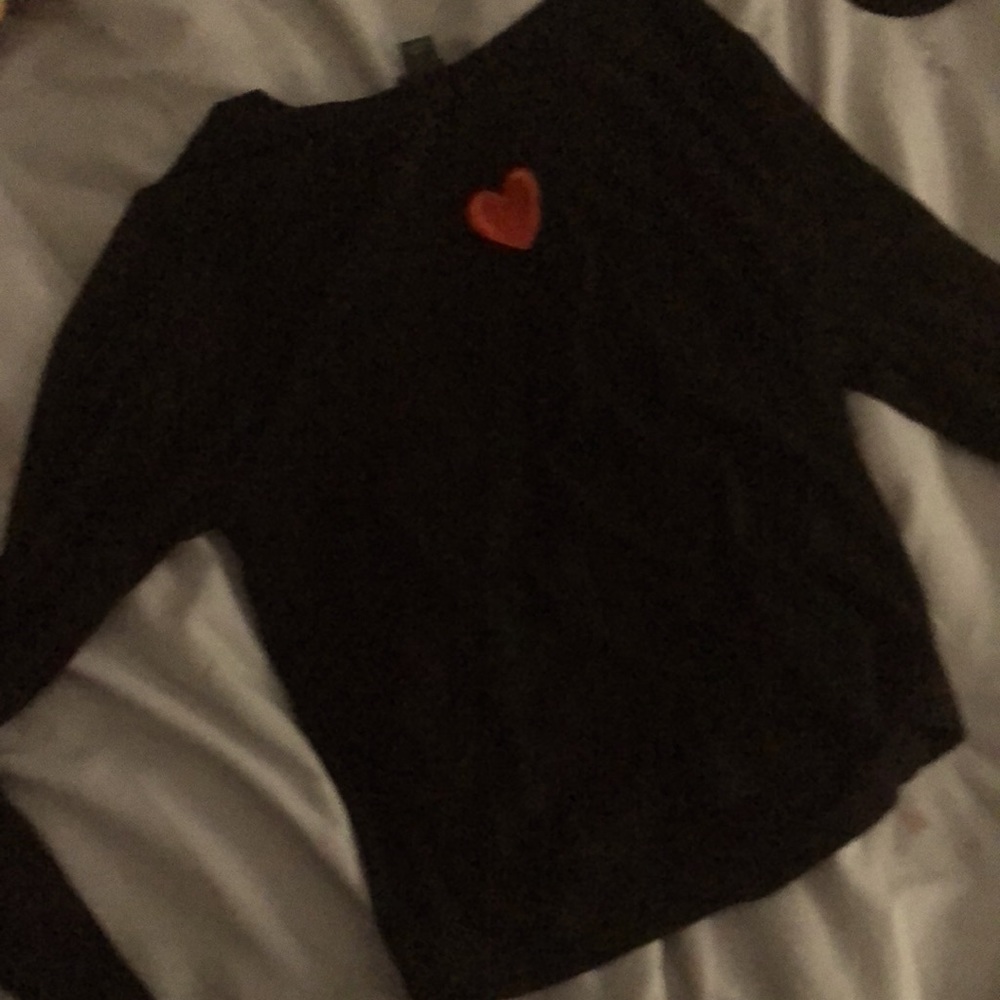 Black long sleeve with heart!